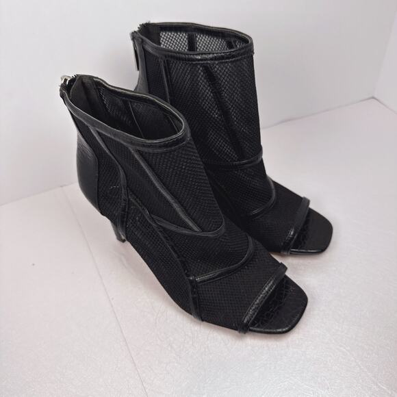 Jessica Simpson JP Colsen | Black | 6.5 - Picture 3 of 7